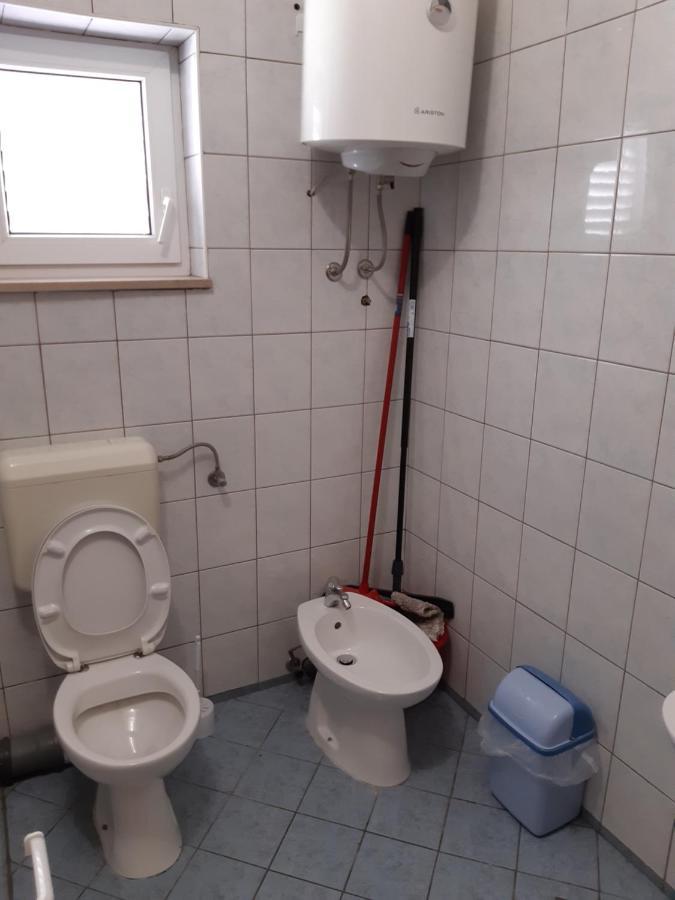 House Vida Goraleks Hotel Baška Voda Kültér fotó